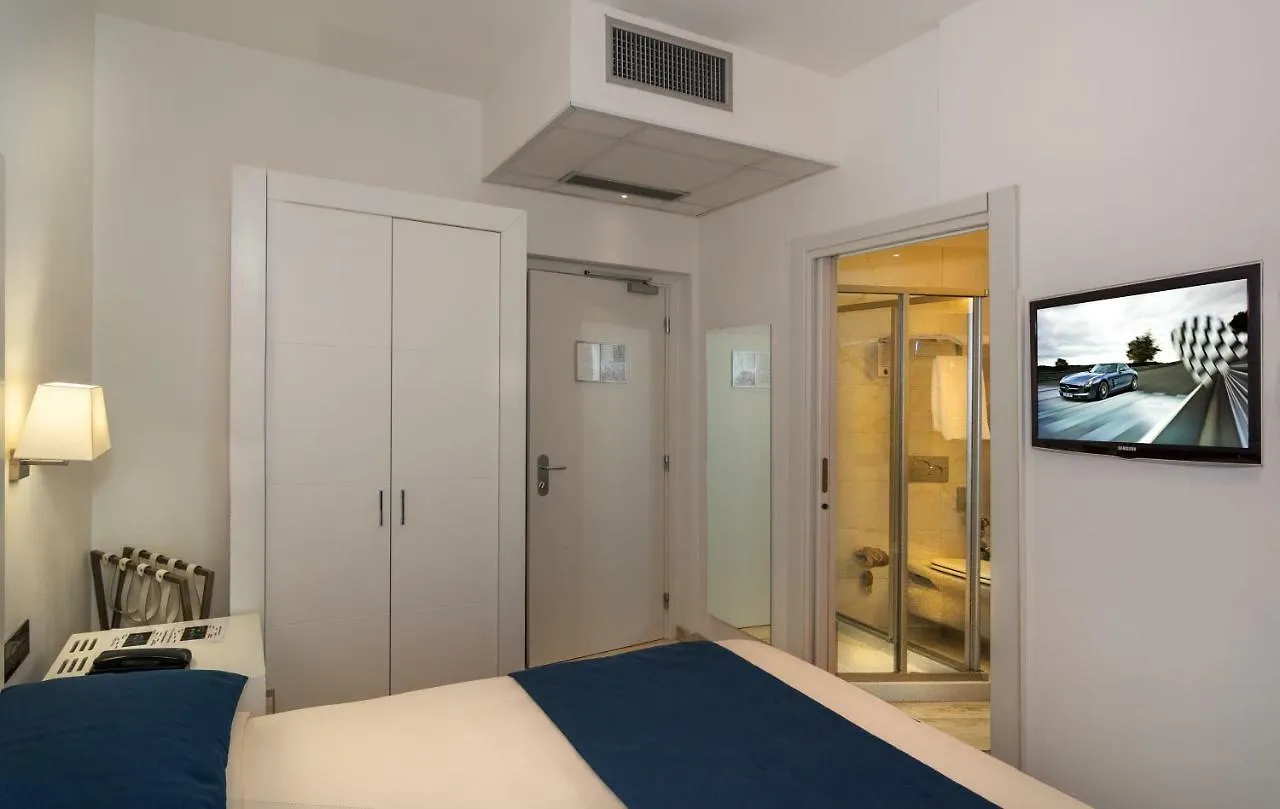 Hotel Central Park Marina di Pietrasanta 3*,